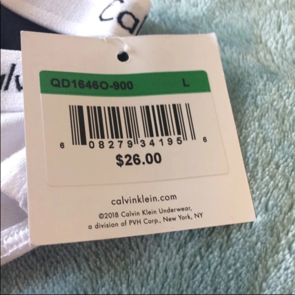 💥SALE💥 Calvin Klein Underwear Bundle - Picture 3 of 4